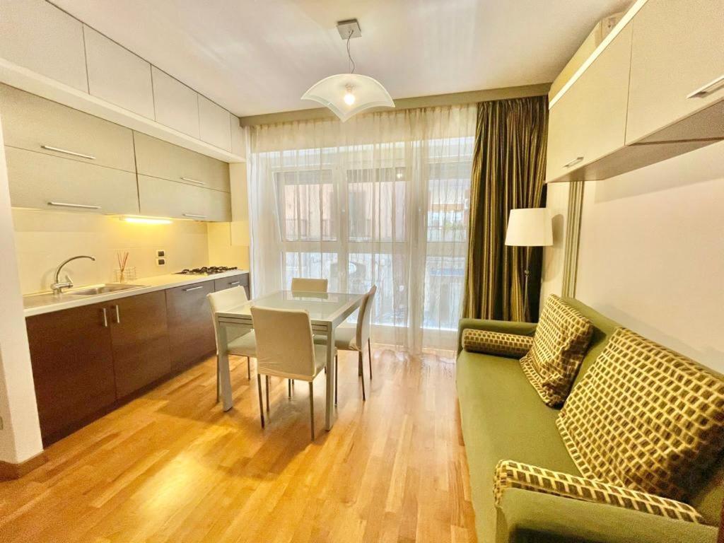 Garibaldi Loft House Apartment บารี ภายนอก รูปภาพ